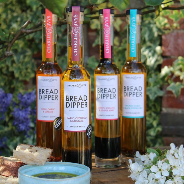 Garlic, Oregano & Balsamic Bread Dipper